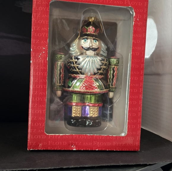 Nutcracker figurine - Picture 3 of 5